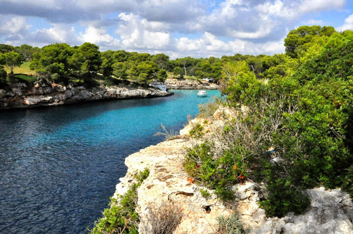 angeltourenmallorca.de Bootstouren auf Cala Mitjana Portocolom Mallorca