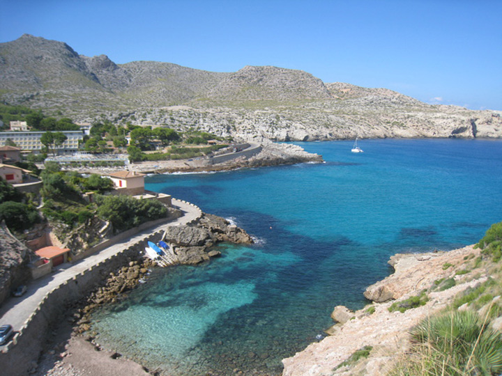 angeltourenmallorca.de bootausfluge nach Cala Sant Vicent in Mallorca